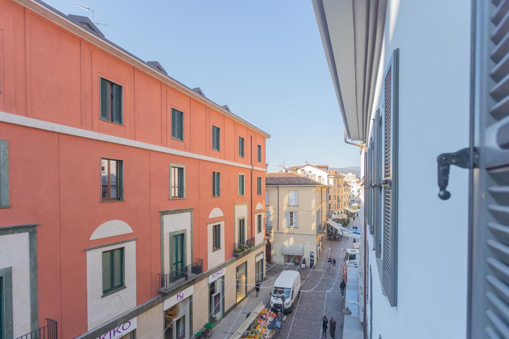 Appartement Luini 7 By Rent Como